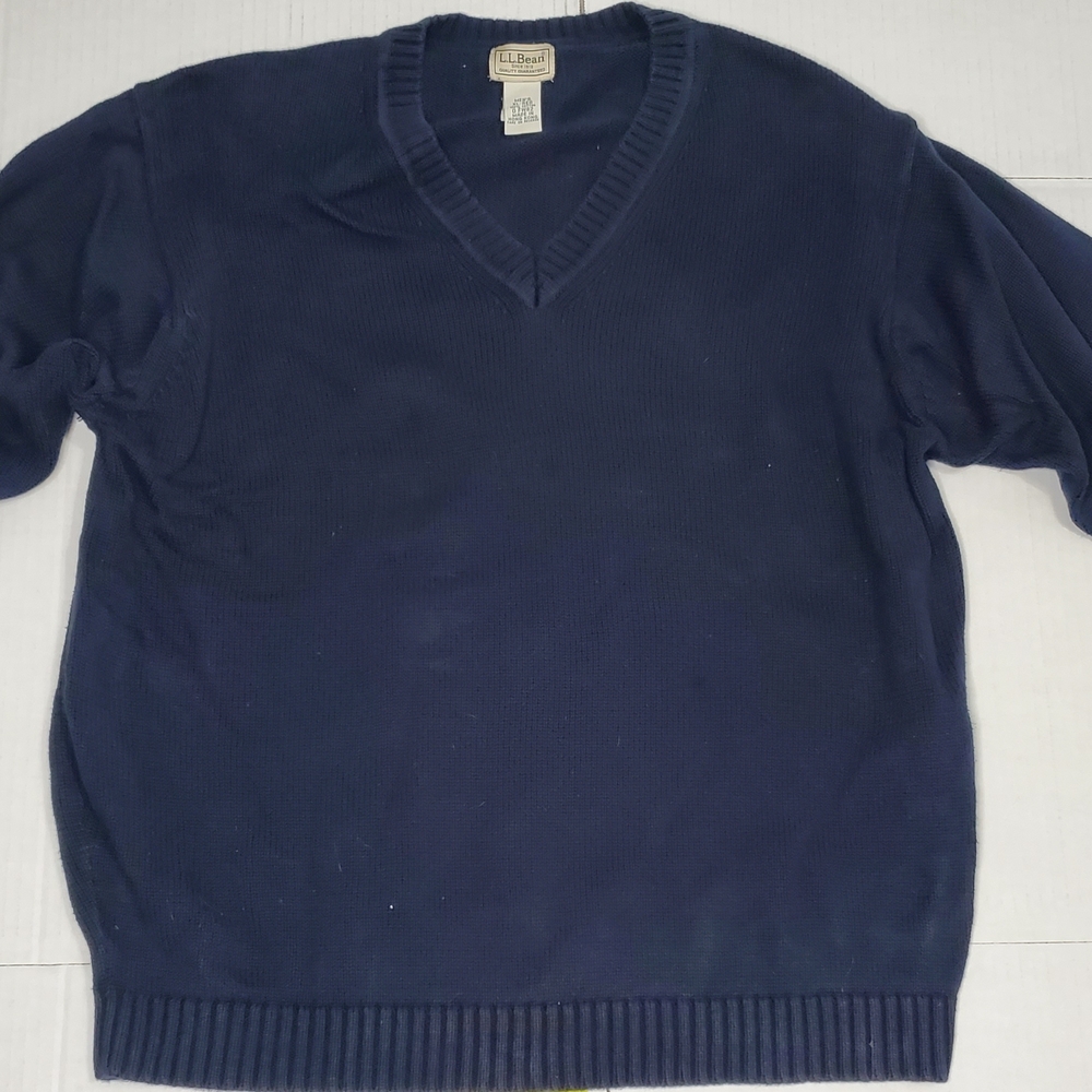 Men's XL L.L. Bean Navy Sweater